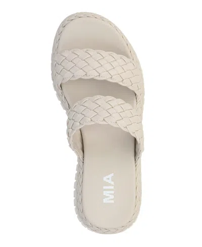 Mia Women's Yoshi Sandal In Ecru In Ecru