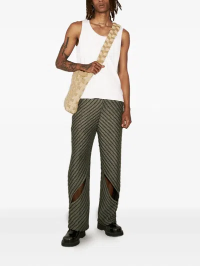 Isa Boulder Accountant Shoulder Bag In Neutrals