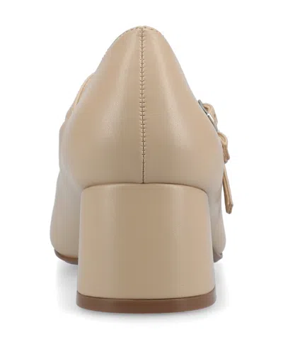 Journee Collection Journee Women's Nally Pumps In Nude