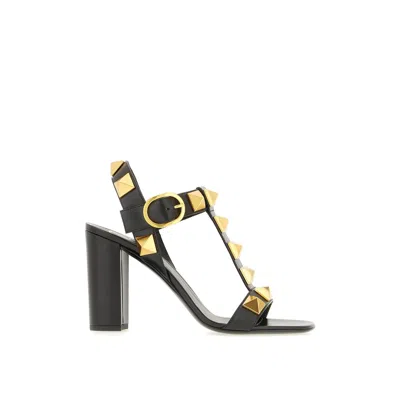 Valentino Garavani Valentino Roman Stud 90 Leather Sandal In Black