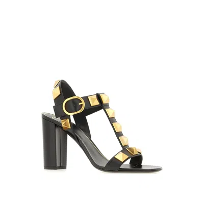 Valentino Garavani Valentino Roman Stud 90 Leather Sandal In Black