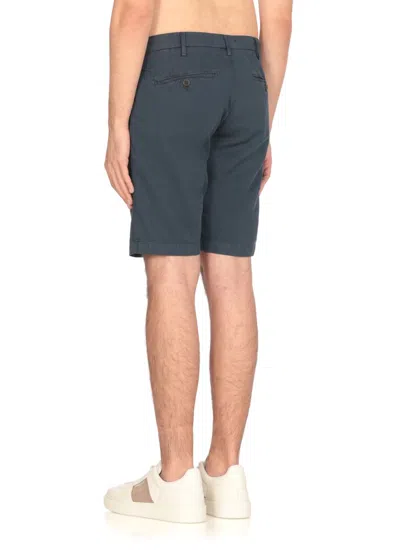 Myths Blue Bermuda Pants With Pences And Turn-up Hem In Linen And Cotton Blend Man In Blue