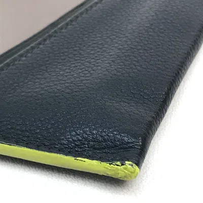 Pre-owned Louis Vuitton Gray Leather Clutch Bag ()