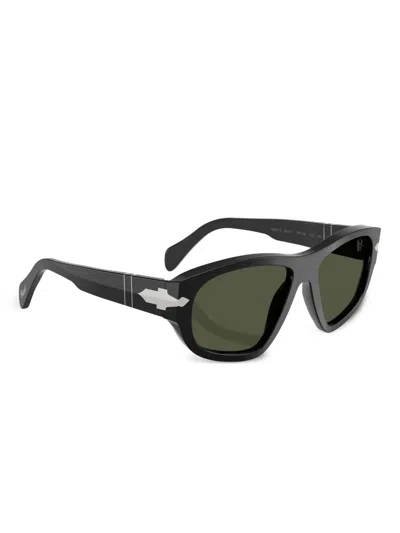 Persol Cat-eye Frame Sunglasses In Black