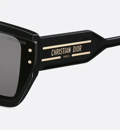 Dior Signature S1 Sunglasses In Black
