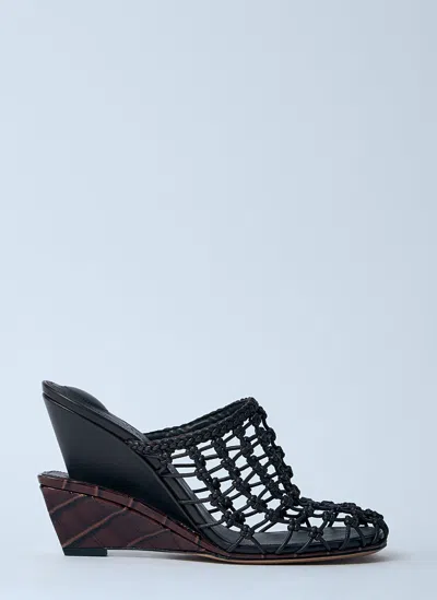 Jacquemus Les Doubles Tresses Croc-embossed Wedge Mules In Black