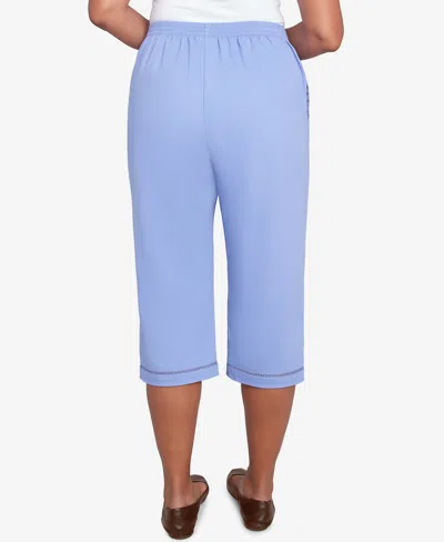 Alfred Dunner Women's Classic Flat Front Allure Classic Clamdigger Pant In Blue