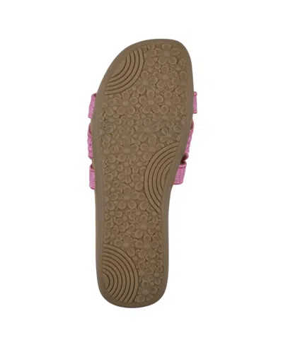 Cliffs By White Mountain Women's Fraly Slide Slip-on Sandals In Fuchsia Raffia