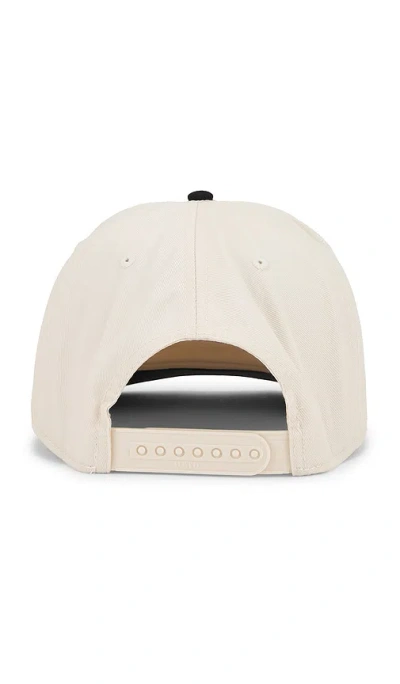 Free And Easy Trifecta Two Tone 5 Panel Snapback Hat In Beige