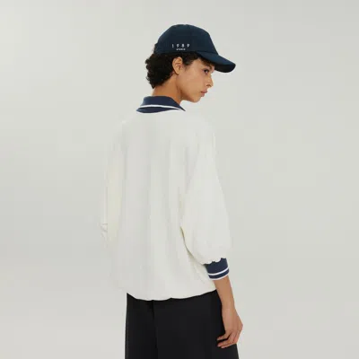 1989 Studio V-neck Sweatshirt Contrasting Collar In White