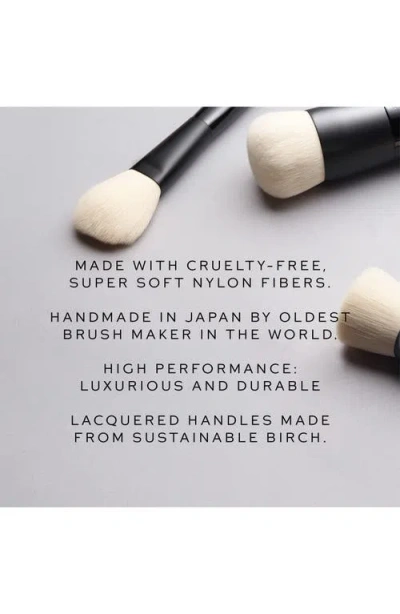 Westman Atelier Powder Brush Ii In No Color