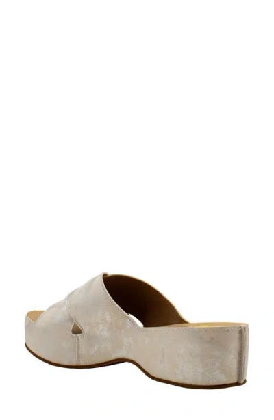 Volatile Edith Platform Sandal In Silver