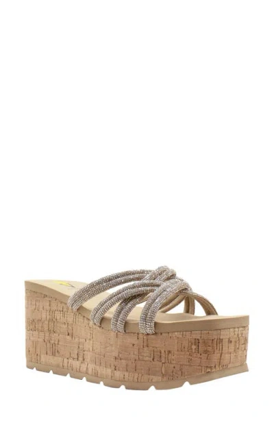 Volatile Solaris Platform Wedge Sandal In Gold