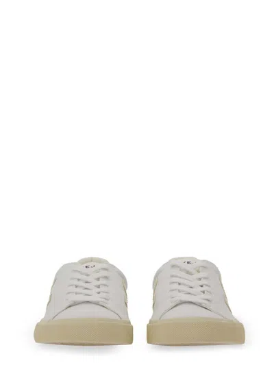 Veja Campo Trainers In White