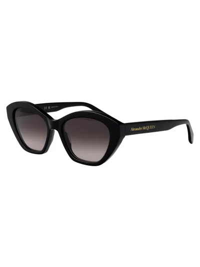 Alexander Mcqueen Alexander Mc Queen Sunglasses Am0355 S 001