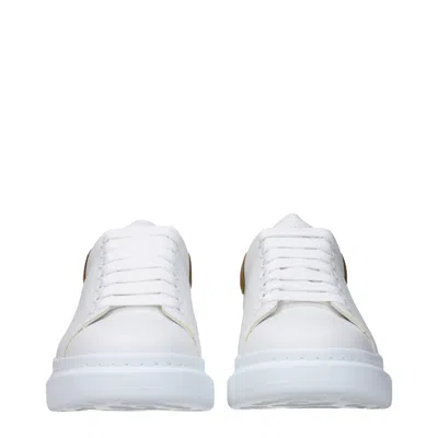 Alexander Mcqueen Larry Low-top Sneakers