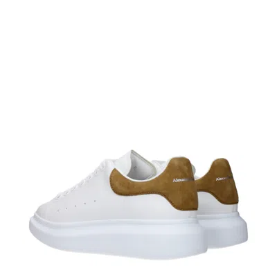 Alexander Mcqueen Larry Low-top Sneakers