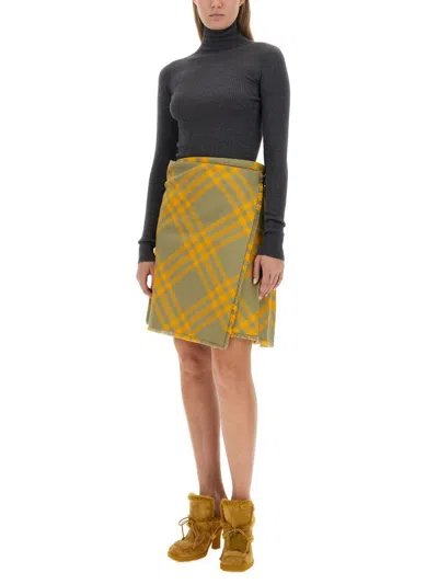 Burberry Multicolor Check-pattern Frayed Kilt In Yellow