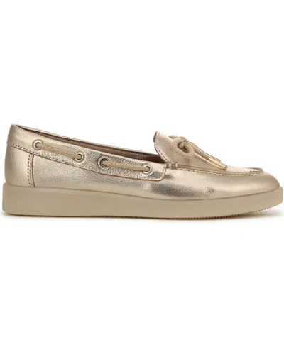 Naturalizer Women's Keelboat Closed Round Toe Hybrid Sport Boat Shoes In Soft Gold Leather