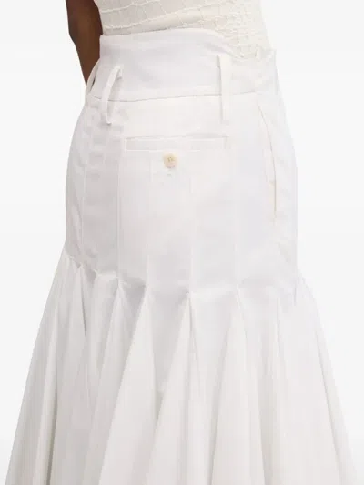 Jacquemus Flared High-waisted Midi Skirt With Distinctive Metal Loop In White 100
