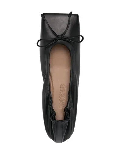 Jacquemus Flats In Black