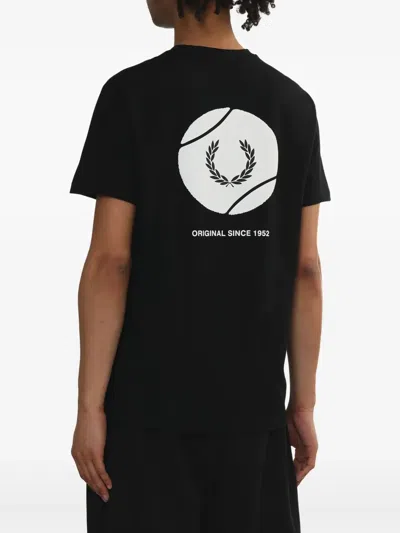 Fred Perry Classic Crew Neck Tee In Black
