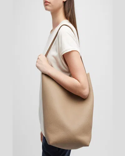The Row N/s Park Tote Large In Lux Grained Calfksin In Ivory