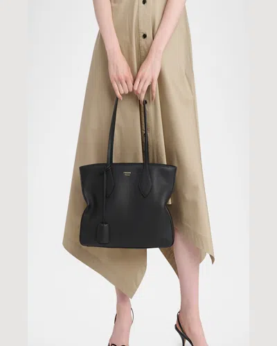 Ferragamo Folded Edge Grained Texture Shoulder Bag In Nero