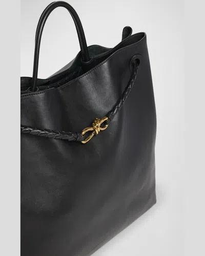 Bottega Veneta Andiamo Large Leather Tote Bag In Black