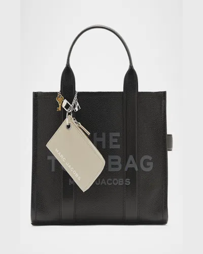 Marc Jacobs Zippered Wallet With Pendant In Neutral