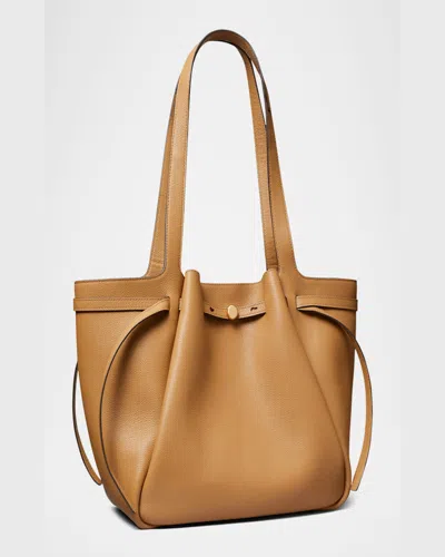 Tory Burch Jacquemus Ovalo Clutch In Tiramisu