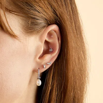 Astrid &amp; Miyu Lab Diamond &amp; Blue Spinel Cluster Piercing Stud