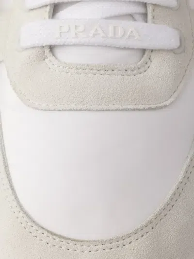 Prada Prax 2.0 Sneakers Mit Wildlederdetail In White