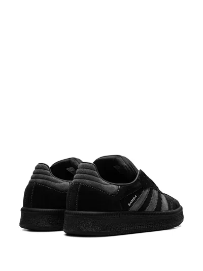 Adidas Originals Gazelle Sneakers In Black