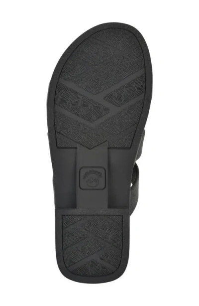 Cliffs By White Mountain Koala Slide Sandal In Black Smooth
