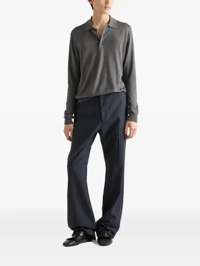 Prada Pullover Aus Kammwolle Mit Rundhalsausschnitt In Grey