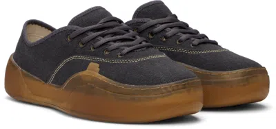 Erl Round Toe Low-top Sneakers In Black