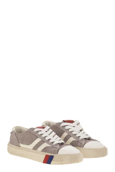 Pro-keds Royal Ll Orbit Sneakers In Lilla Canvas In Multi