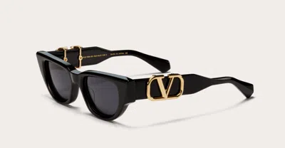 Valentino Logo-plaque Sunglasses In Black, Rose Gold
