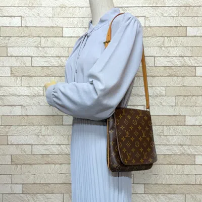 Pre-owned Louis Vuitton Monogram Brown Monogram Shoulder Bag ()