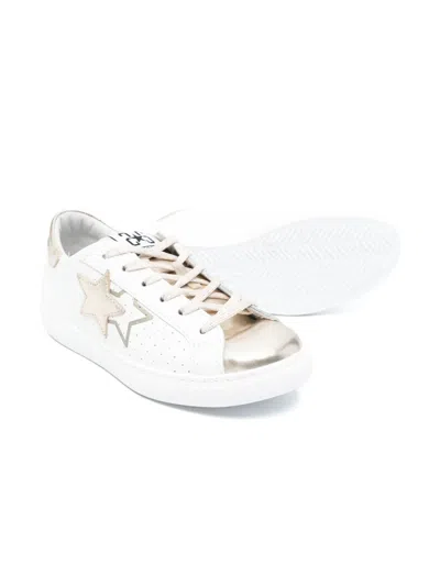 2 Star Leather Sneakers In White