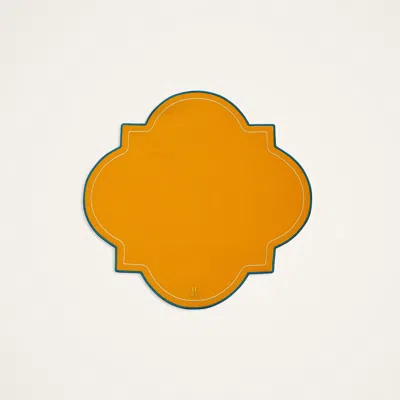 La Doublej Medallion Placemats Set Of 2 In Solid Yellow