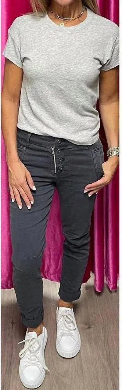 Femme Fatale Four Button Signature Pant In Charcoal In Pink