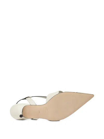 Scarosso Clio Slingback Pumps In White