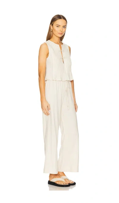 Heartloom Jolene Set In White