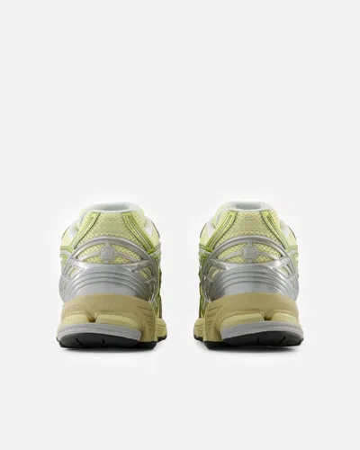 New Balance Low Top Sneakers With Mesh Upper And Reflective Accents In Multi