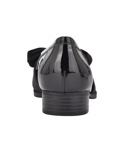 Bandolino Lindio 3 Womens Bow Manmade Loafers In Black Patent