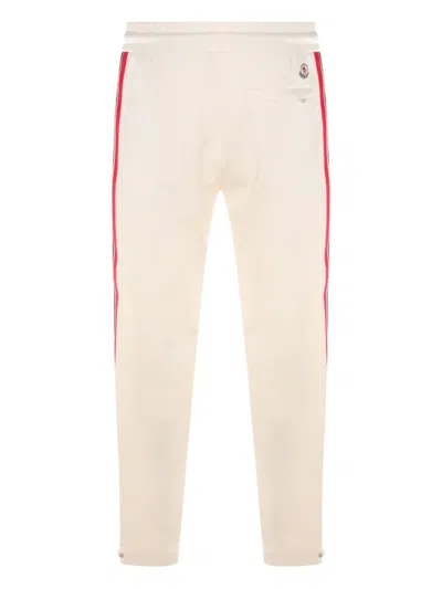 Moncler Mens Ivory Drawstring Two-slip-pockets Wide-leg Relaxed-fit Cotton-blend Trousers In White