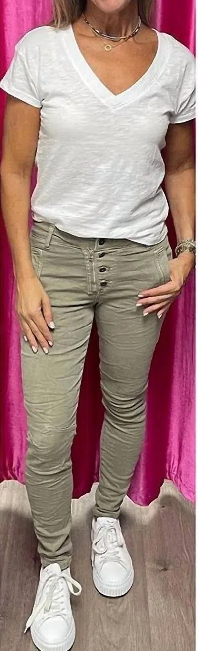 Femme Fatale Four Button Signature Pant In Mars Green In Multi