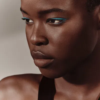 Hermes Trait D' Eye Color Pencil In 55 Vert Paon